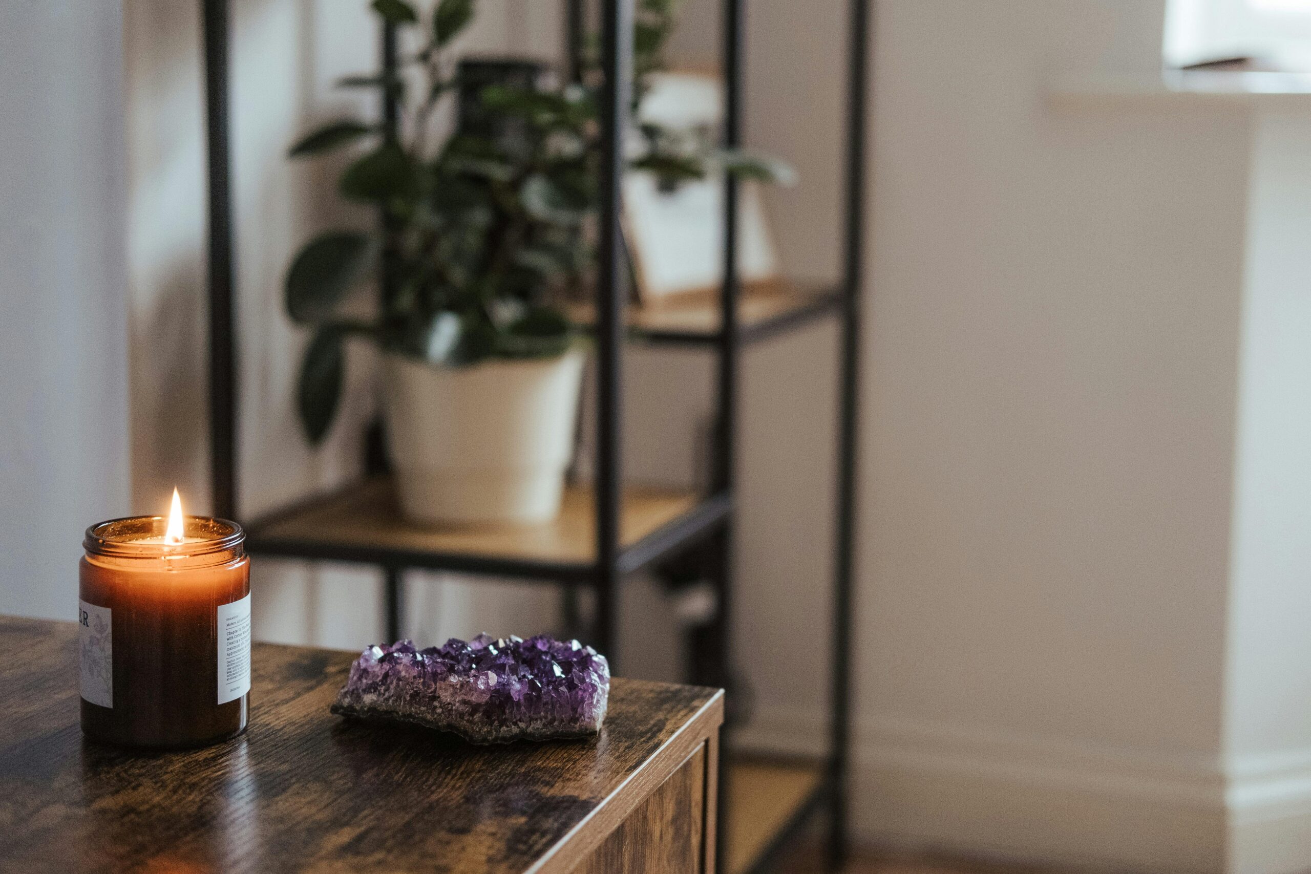 Waxing aftercare tips for smooth skin and preventing ingrown hairs.