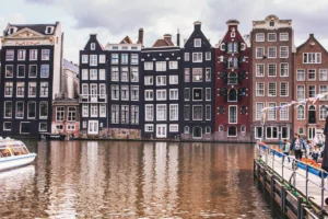 Which beauty treatment in Amsterdam is actually worth your time?